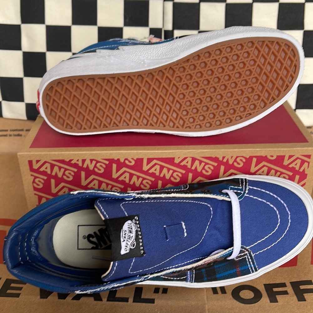 Vans Sk8-Hi Bolt Big Reveal Closet Navy/White Men’s sneakers - Picture 5 of 16